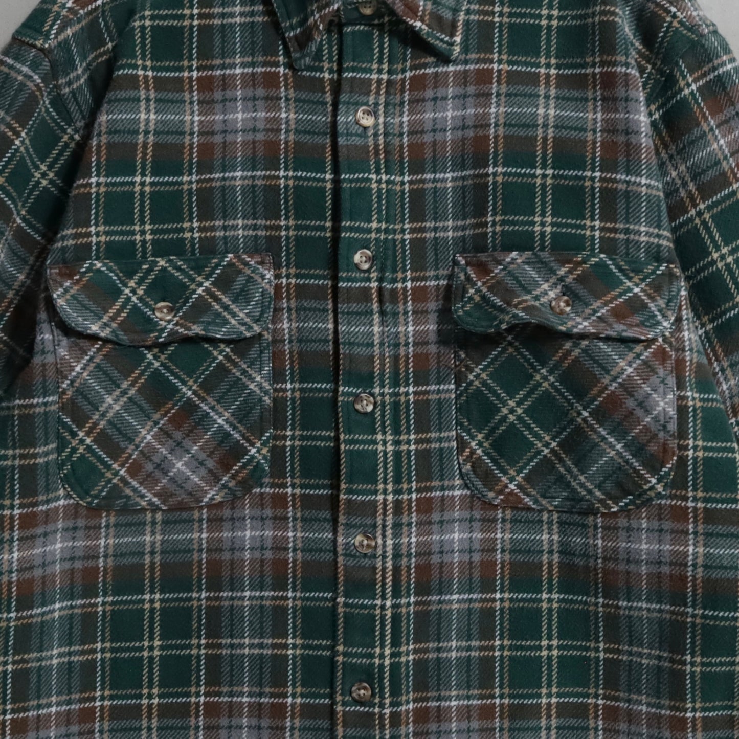 FIVEBROTHER PLAID HEAVY FLANNEL SHIRT (LARGE/GOOD CONDITION)