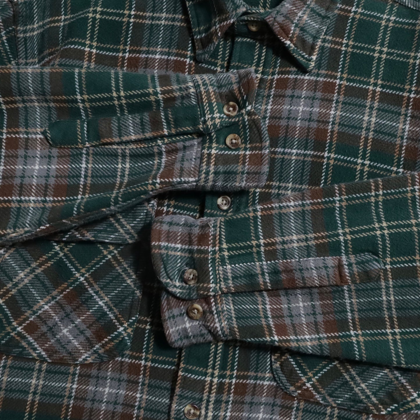 FIVEBROTHER PLAID HEAVY FLANNEL SHIRT (LARGE/GOOD CONDITION)