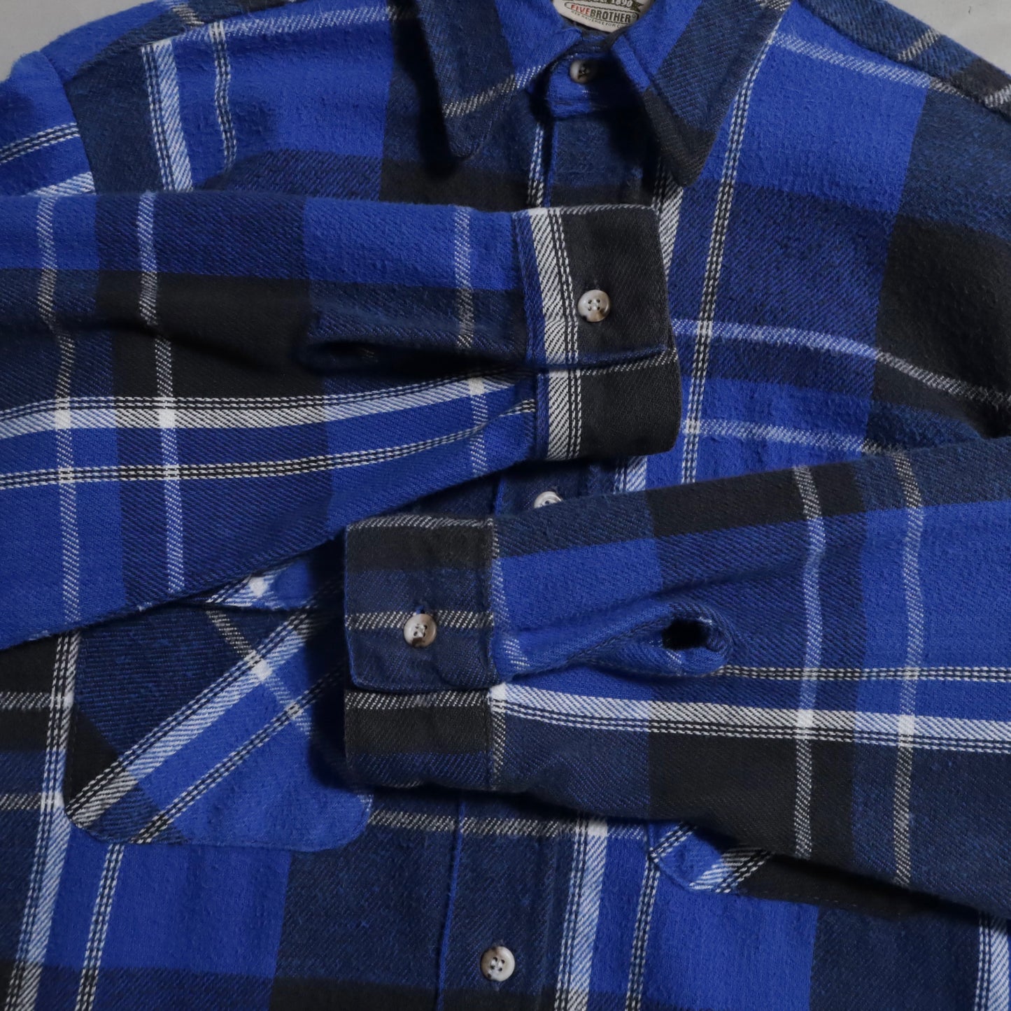 FIVEBROTHER PLAID HEAVY FLANNEL SHIRT (MEDIUM/GOOD CONDITION)