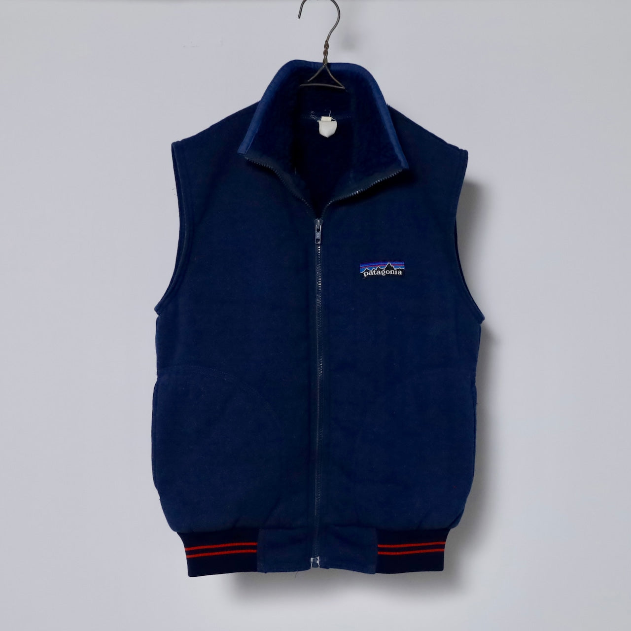 PATAGONIA PILE VEST (MEDIUM/GOOD CONDITION)