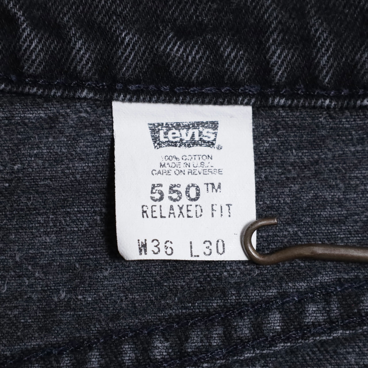 LEVI’S 550 BLACK DENIM PANTS (W36L30/GOOD CONDITION)