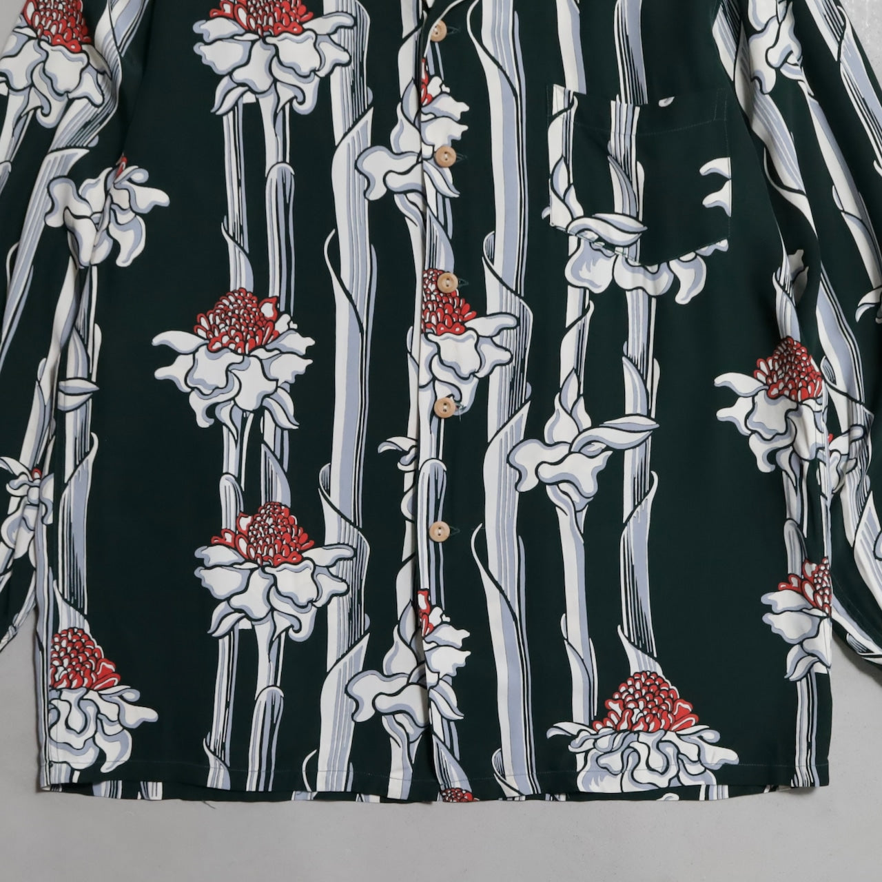 KAMEHAMEHA TORCH GINGER STRIPE PATTERN L/S HAWAIIAN SHIRT (MEDIUM/MINT CONDITION)