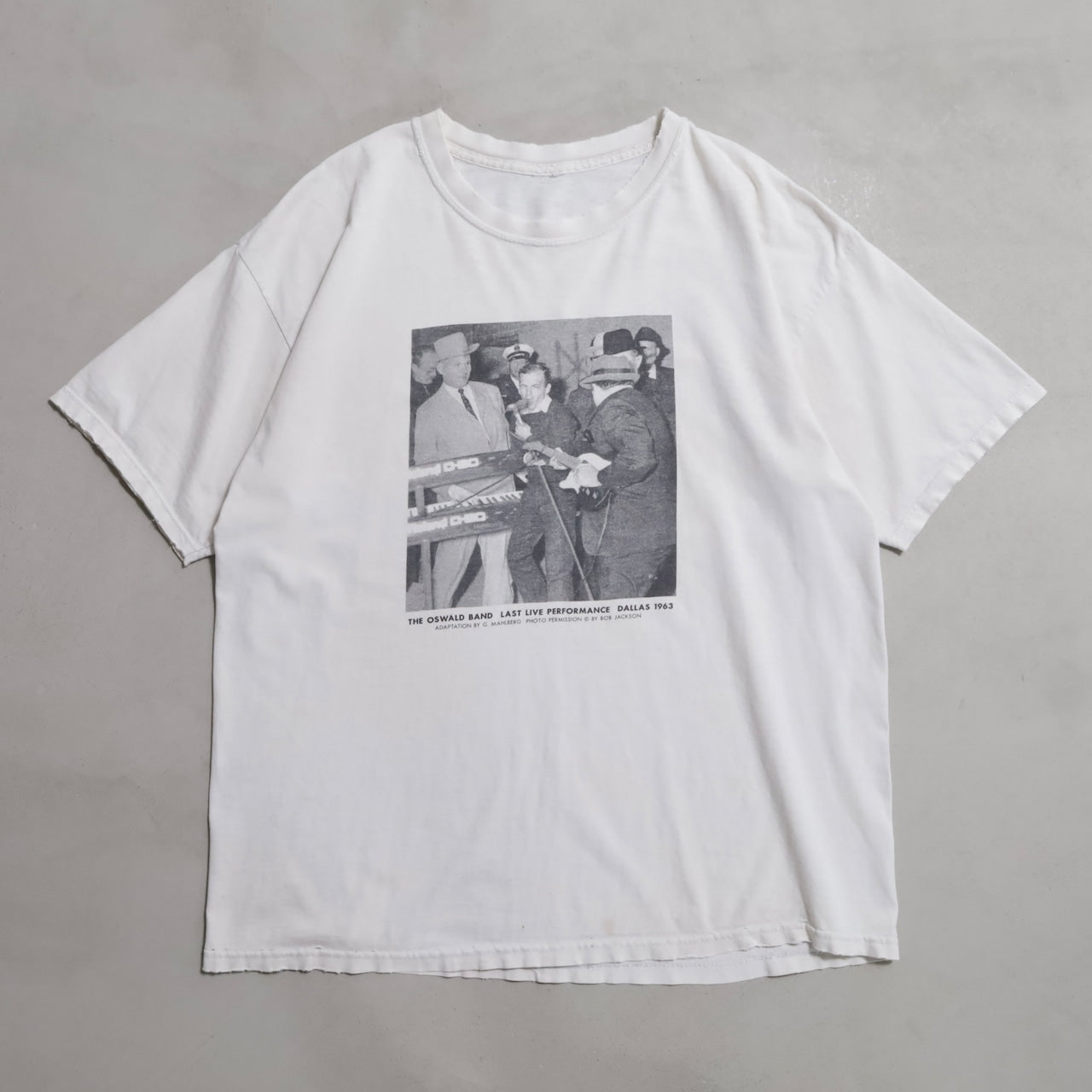 THE LEE HARVEY OSWALD BAND MUSIC T-SHIRT (GOOD USED CONDITION)